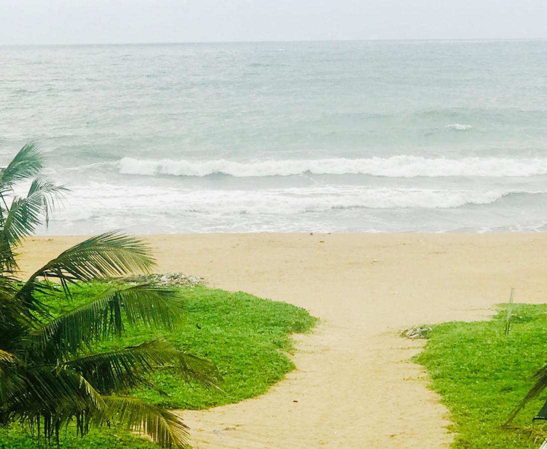 Sea Beach Resort Negombo Exterior foto